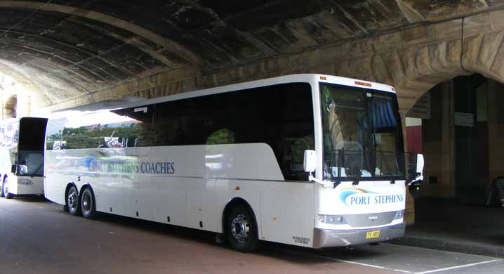 Port Stephens Volvo B12R Autobus 2